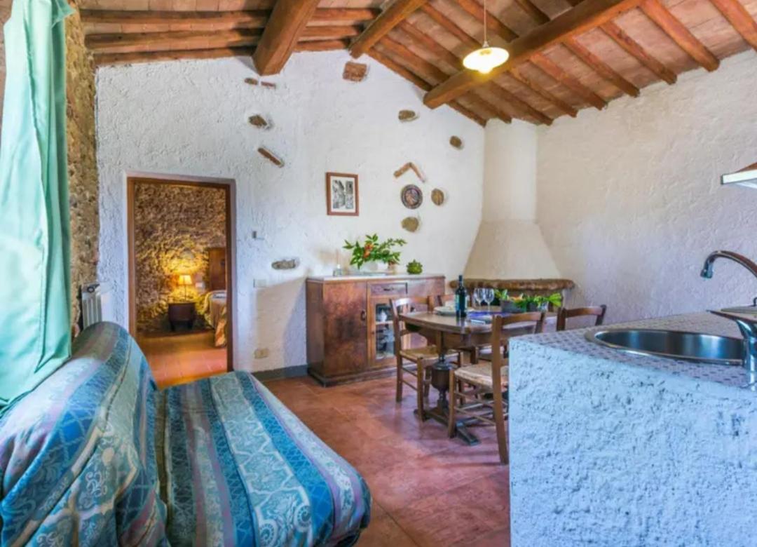 Agriturismo La Moraia Поджибонси Экстерьер фото