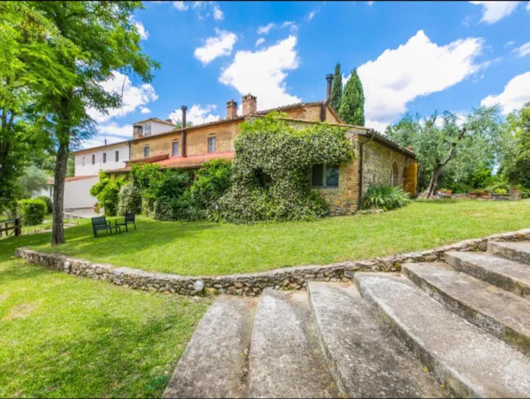 Agriturismo La Moraia Поджибонси Экстерьер фото