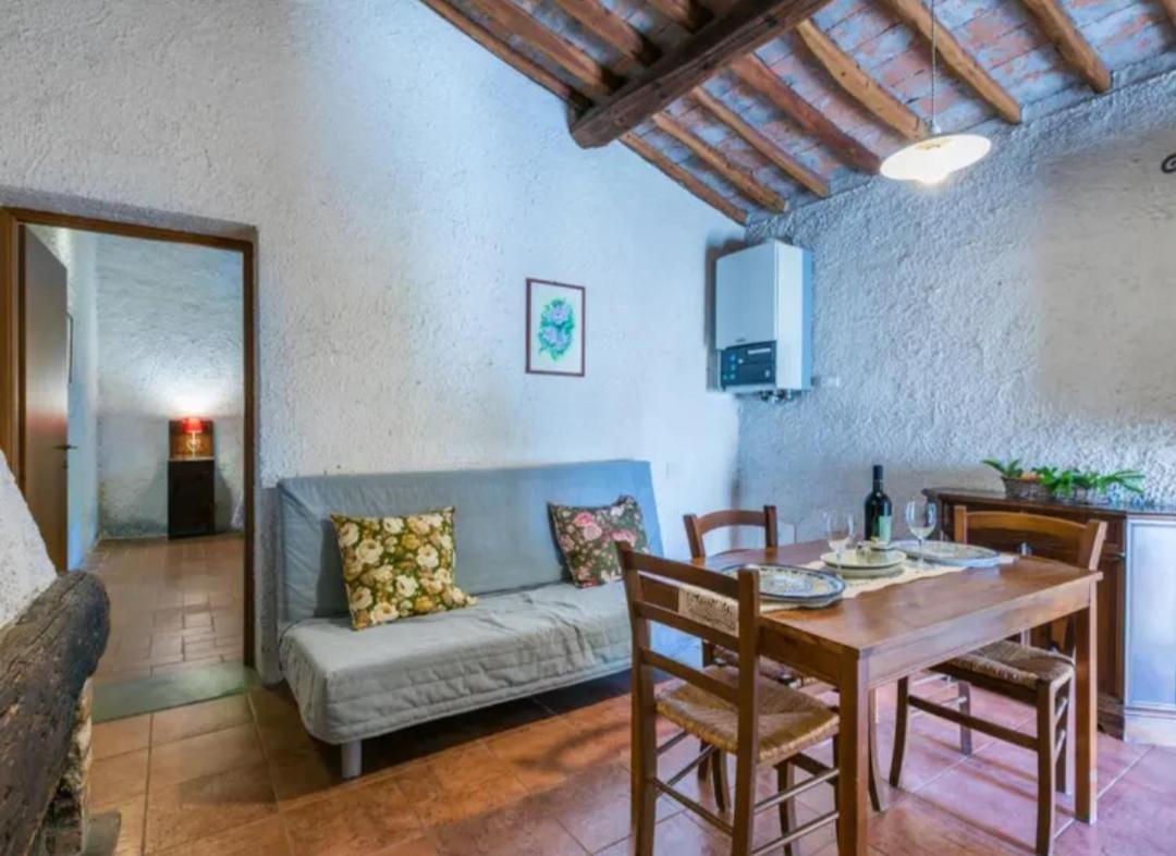 Agriturismo La Moraia Поджибонси Экстерьер фото