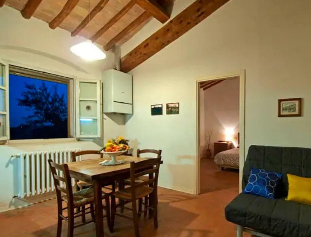 Agriturismo La Moraia Поджибонси Экстерьер фото
