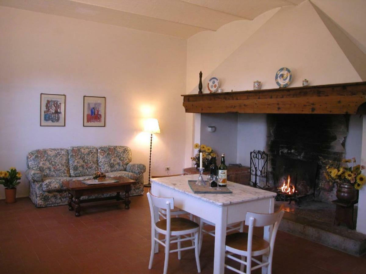 Agriturismo La Moraia Поджибонси Экстерьер фото