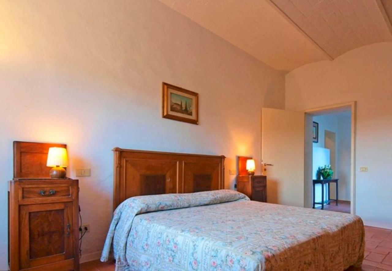 Agriturismo La Moraia Поджибонси Экстерьер фото