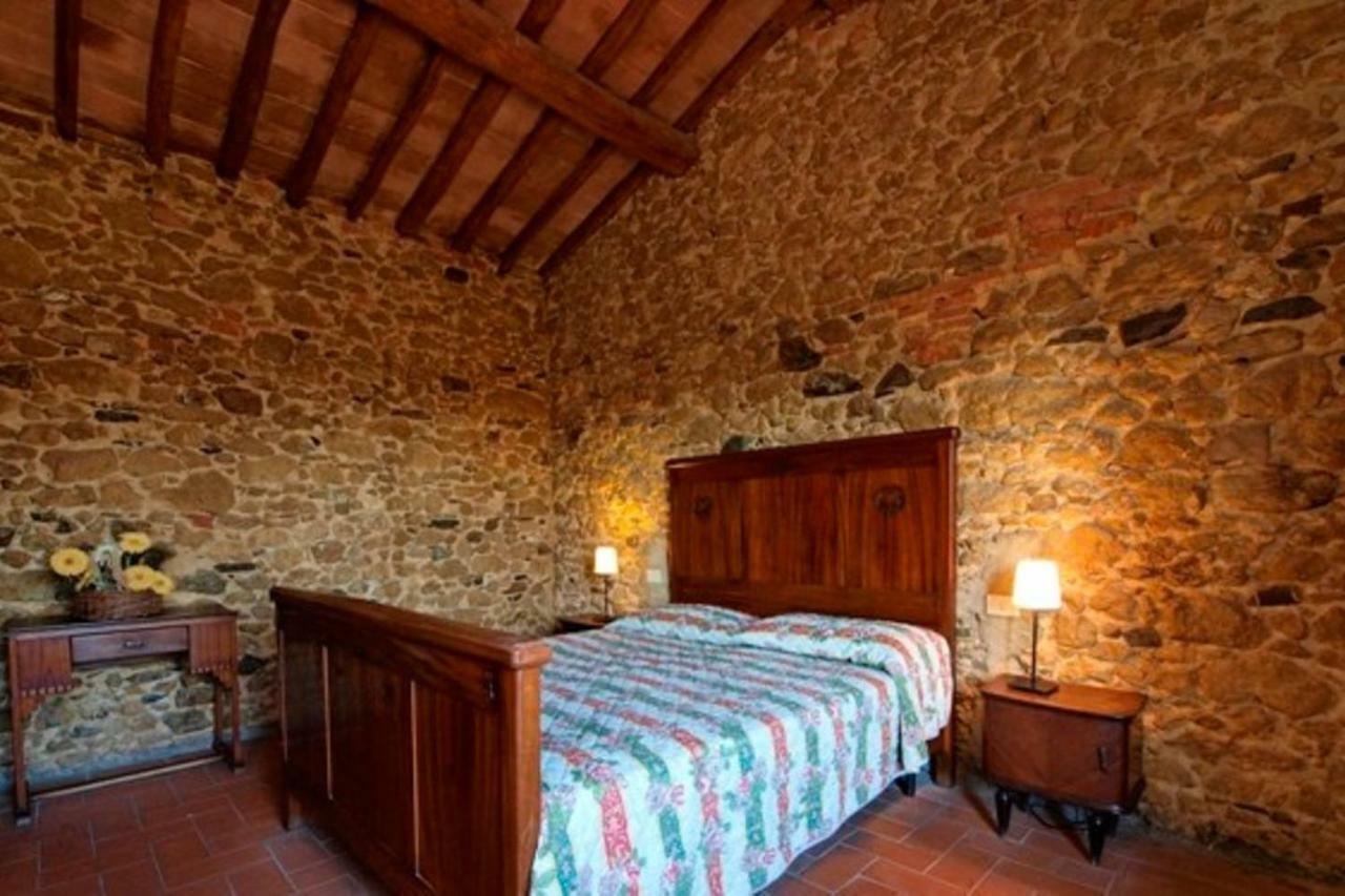 Agriturismo La Moraia Поджибонси Экстерьер фото
